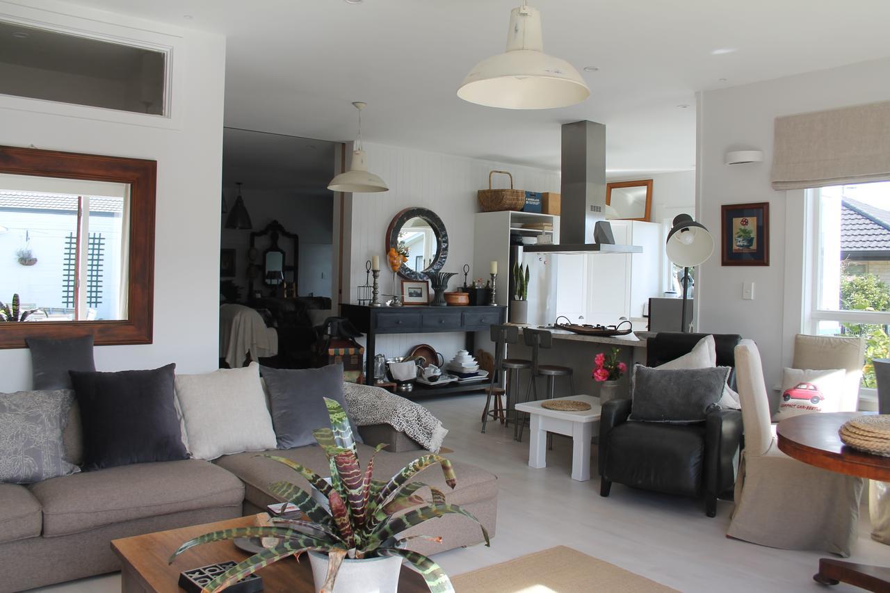Beautiful Bungalow Cbd Blenheim Exterior foto